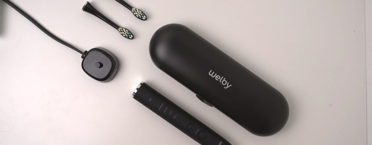 Welby Pro Black Wallpaper